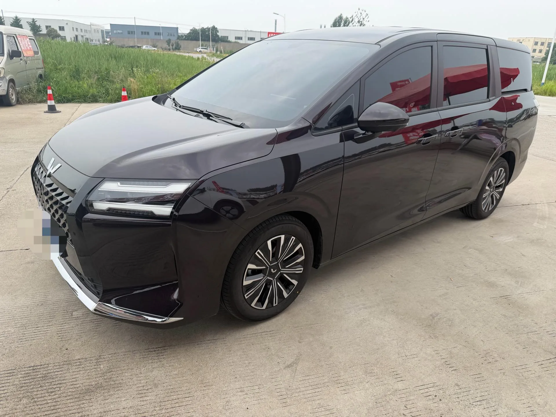 Starlight 730 2025 1.5T CVT Elite