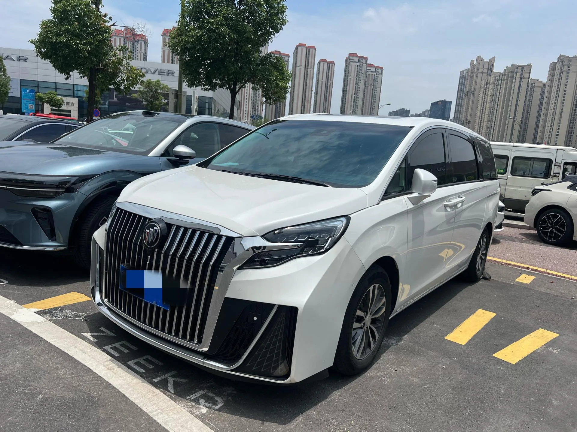 Buick GL8 2023 ES Avantgarde 653T Premium Edition