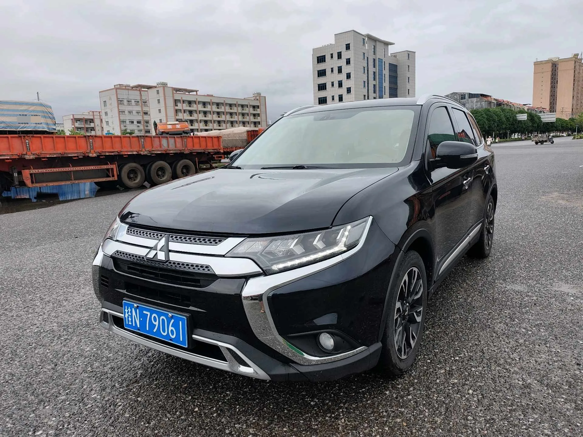 2020 Outlander 2.4L 4WD Enjoy Edition, 5-Seater