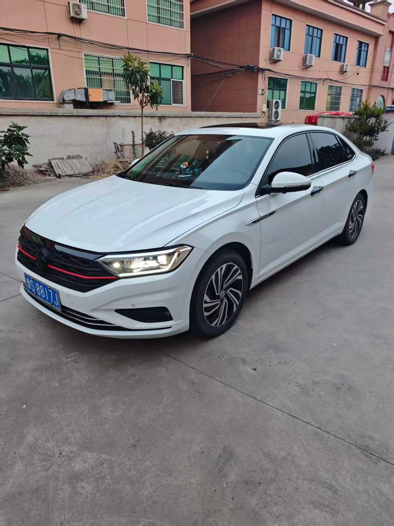 Sagitar 2021 280TSI DSG R-Line Smart Edition