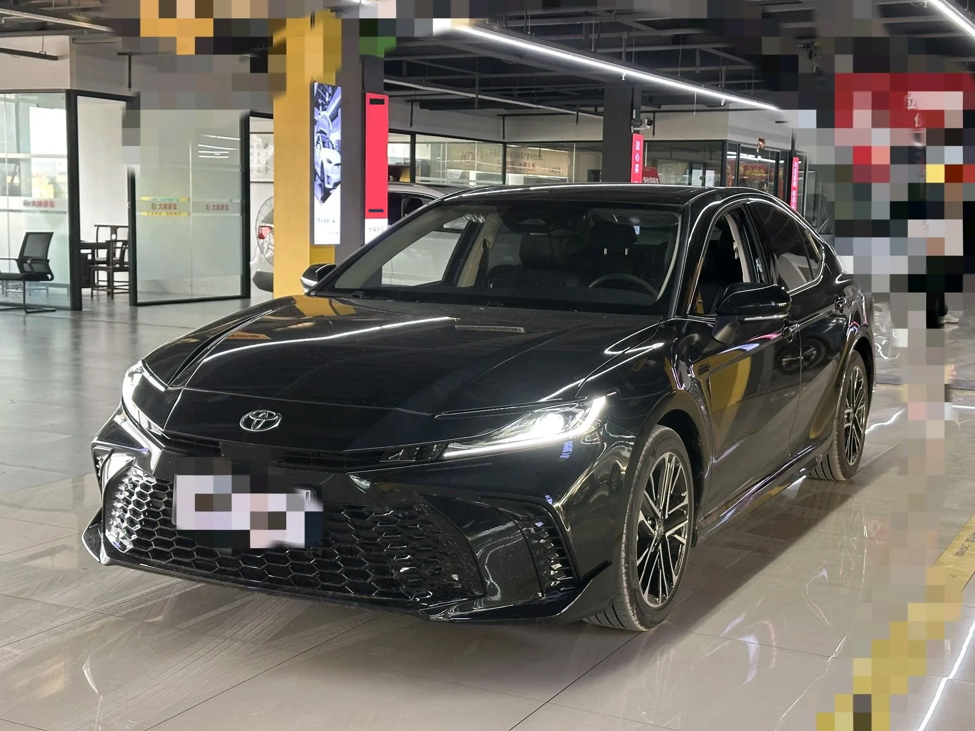Toyota 2026 Camry Hybrid 2.0HSE CVT Sport Lite Automatic