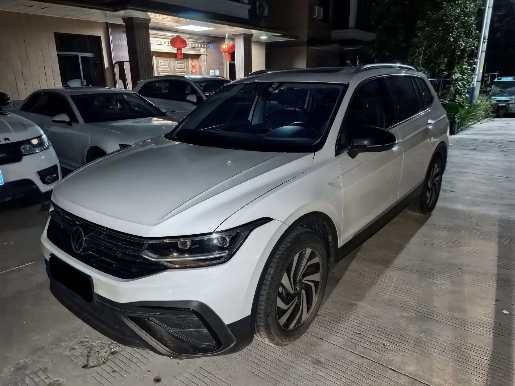 Volkswagen 2024 Tiguan L 1.5TSI 300TSI 2WD Dragon Edition Automatic