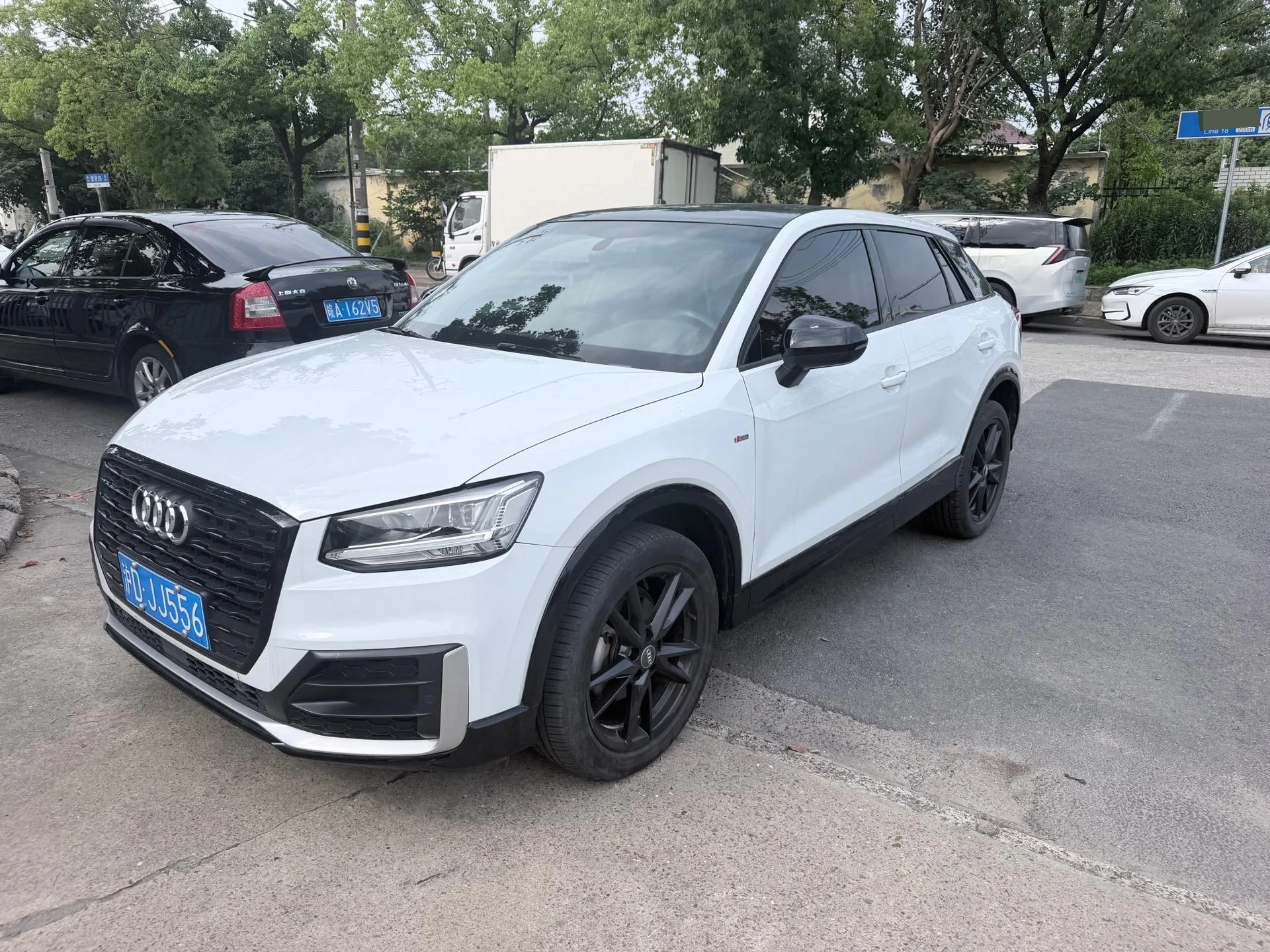 Audi Q2L 2020 35 TFSI Progressive Dynamic Edition