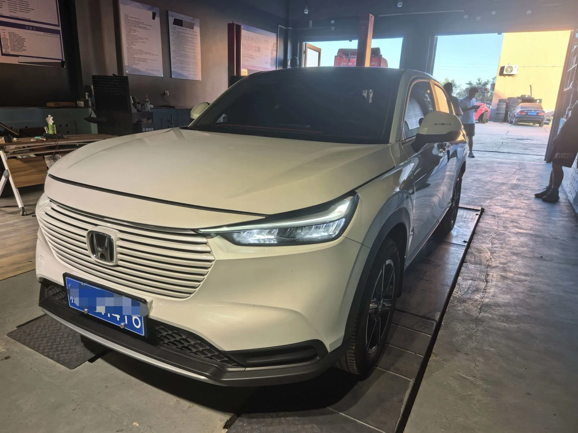 2023 Honda Vezel 1.5 CVT Tech Edition Automatic