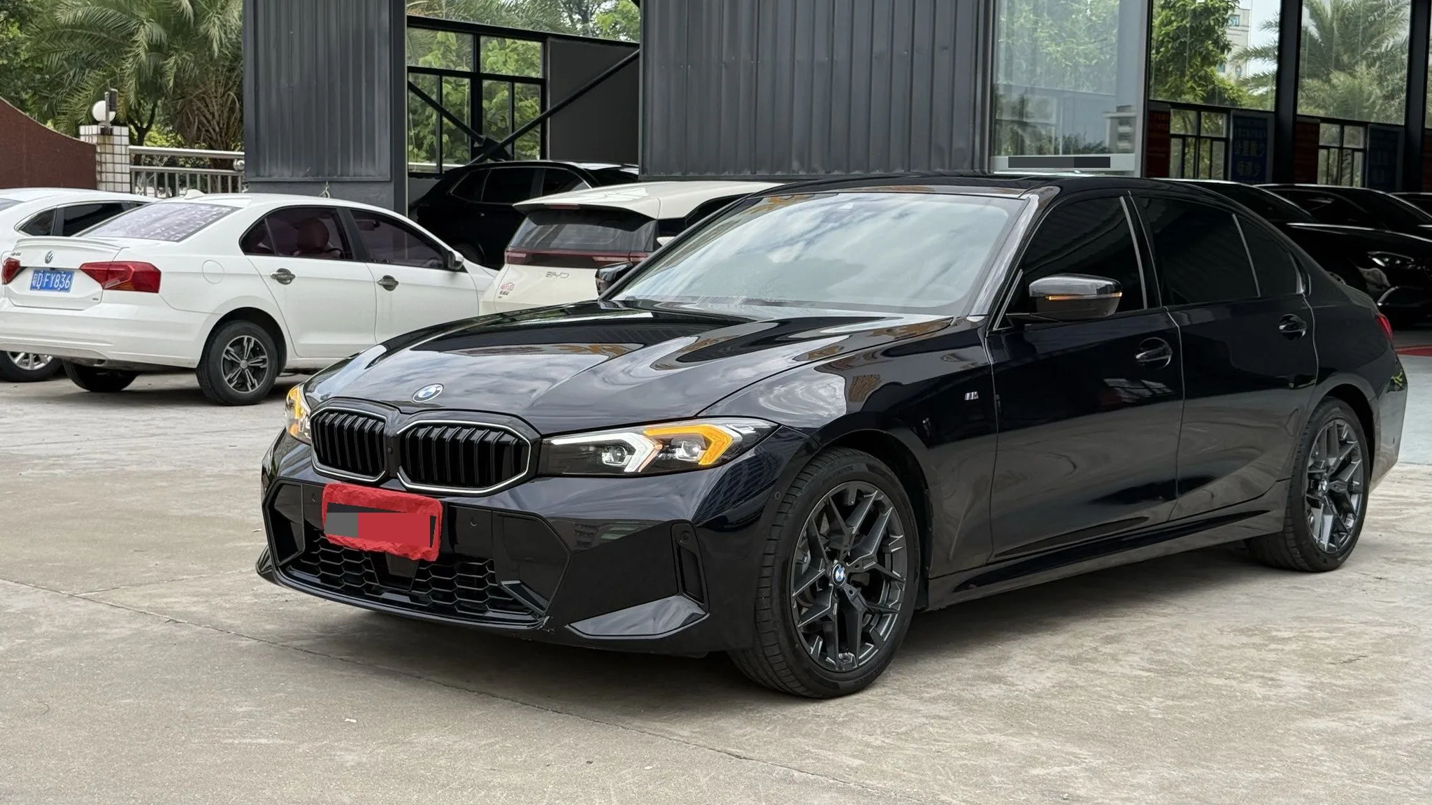 2025 BMW 3 Series 330Li 2.0T M Sport Shadow Edition Automatic