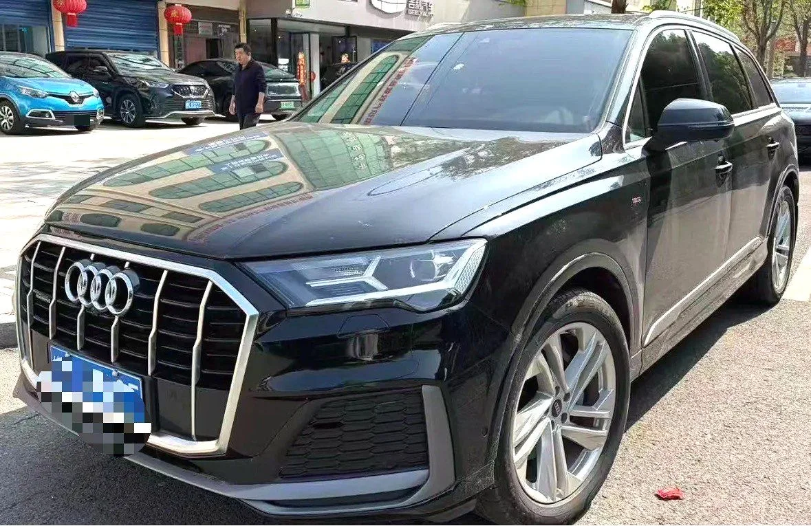 Audi Q7 (Imported) 2023 Q7 2.0TFSI 45TFSI Quattro S line Sport Automatic