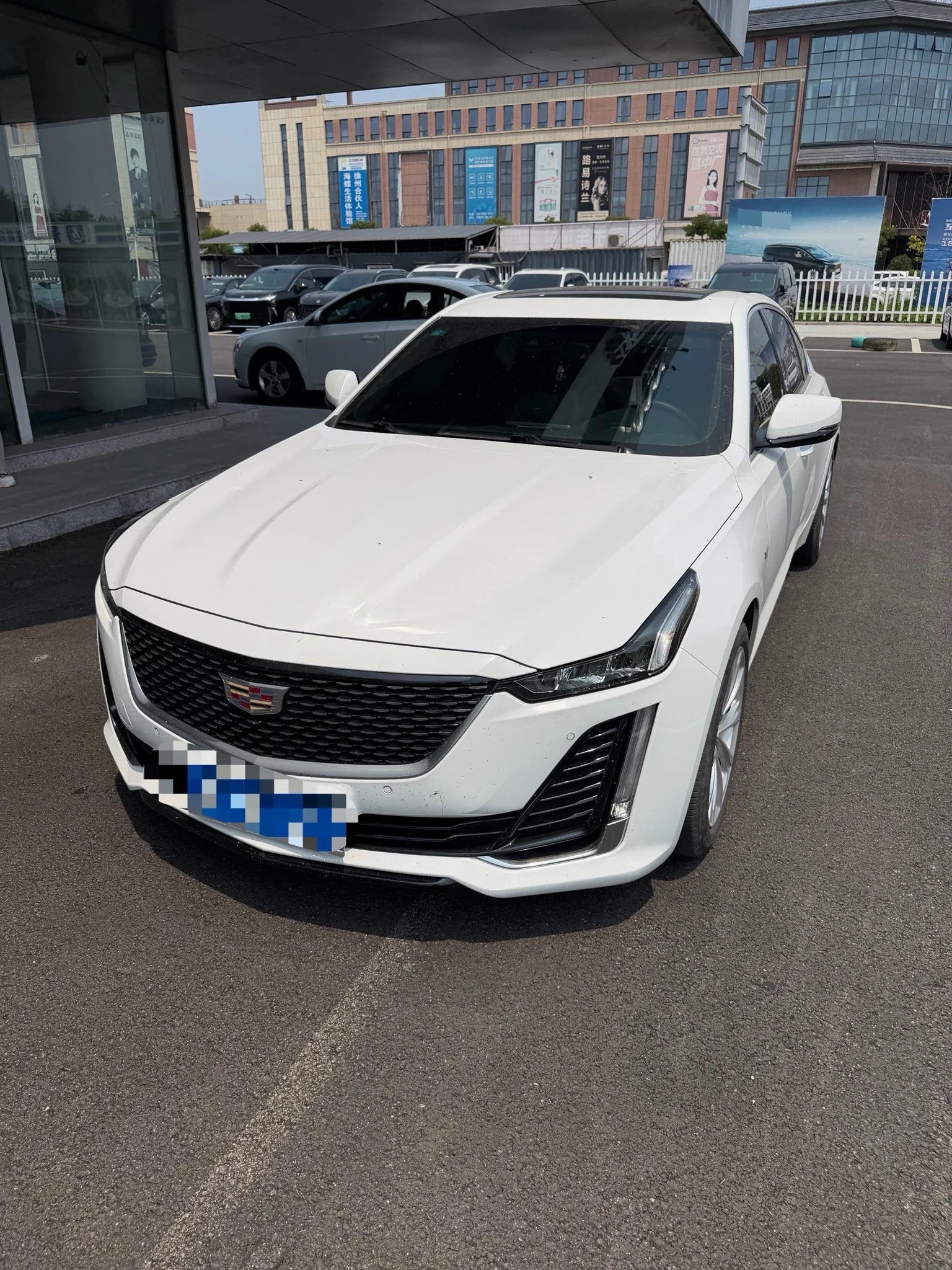 2022 Cadillac CT5 28T Luxury