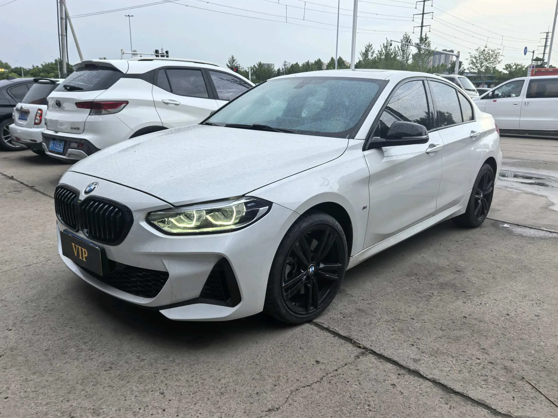 BMW 1 Series 2023 125i 2.0T M Sport Shadow Edition Automatic