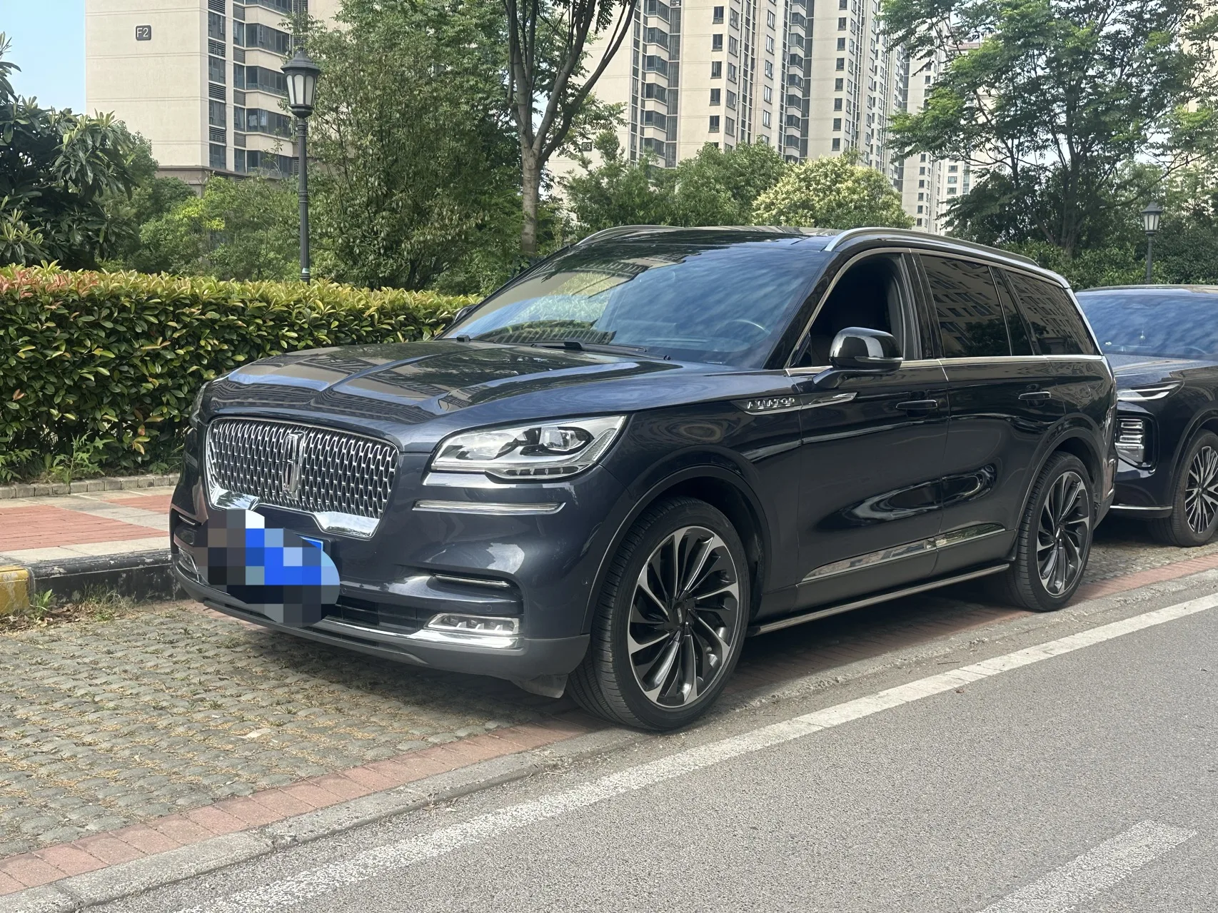 Flying 2022 3.0T V6 AWD Executive Edition
