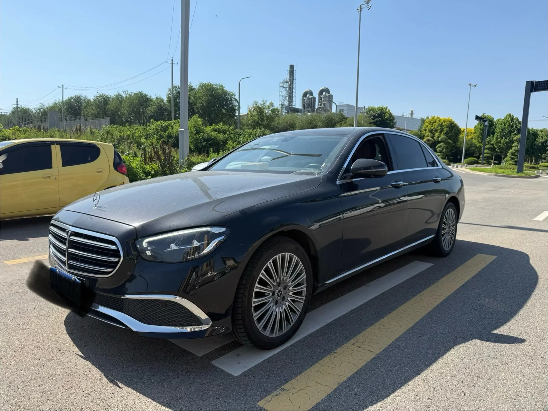 Mercedes-Benz E-Class 2023 E 300 L Fashion Edition