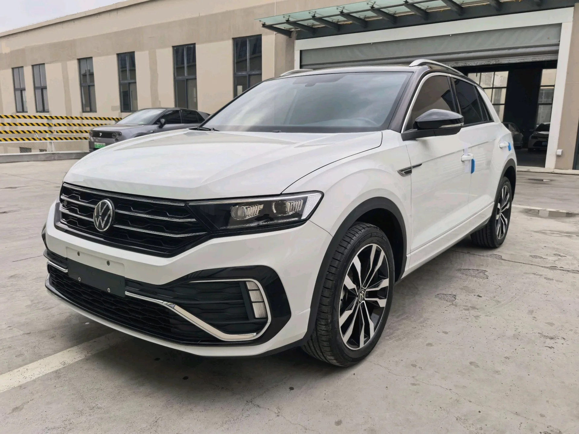 2022 T-ROC 280TSI DSG 2WD R-Line Pro PLUS