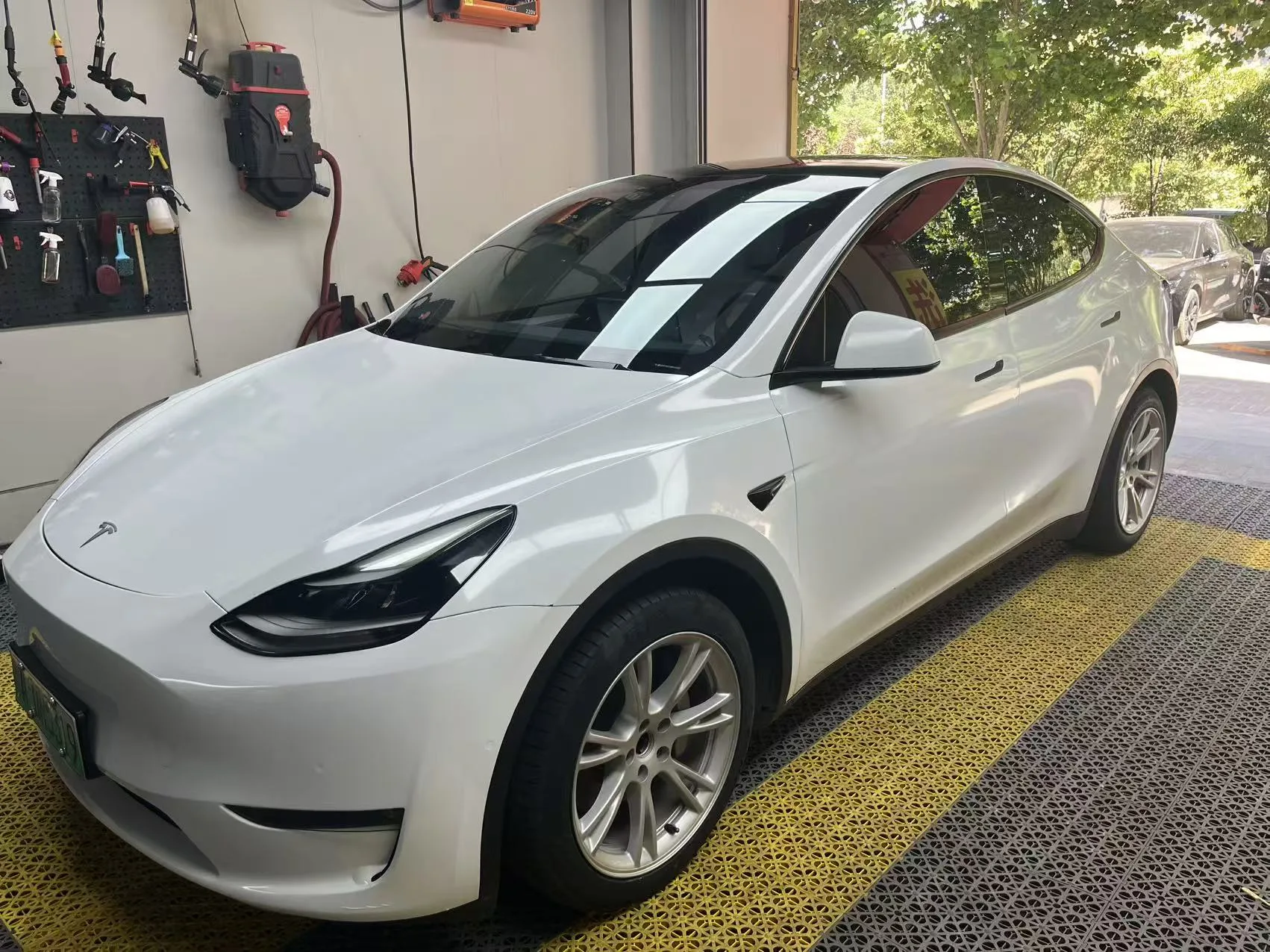 Model Y 2021 Standard Range Rear-Wheel Drive