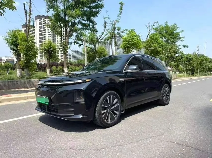 Li Auto 2025 L6 Pro Smart Refresh Edition (Automatic Transmission)