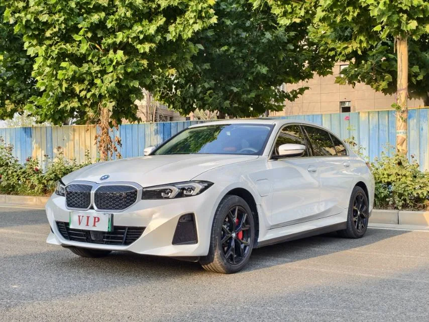 BMW 2025 i3 eDrive 35 L Automatic