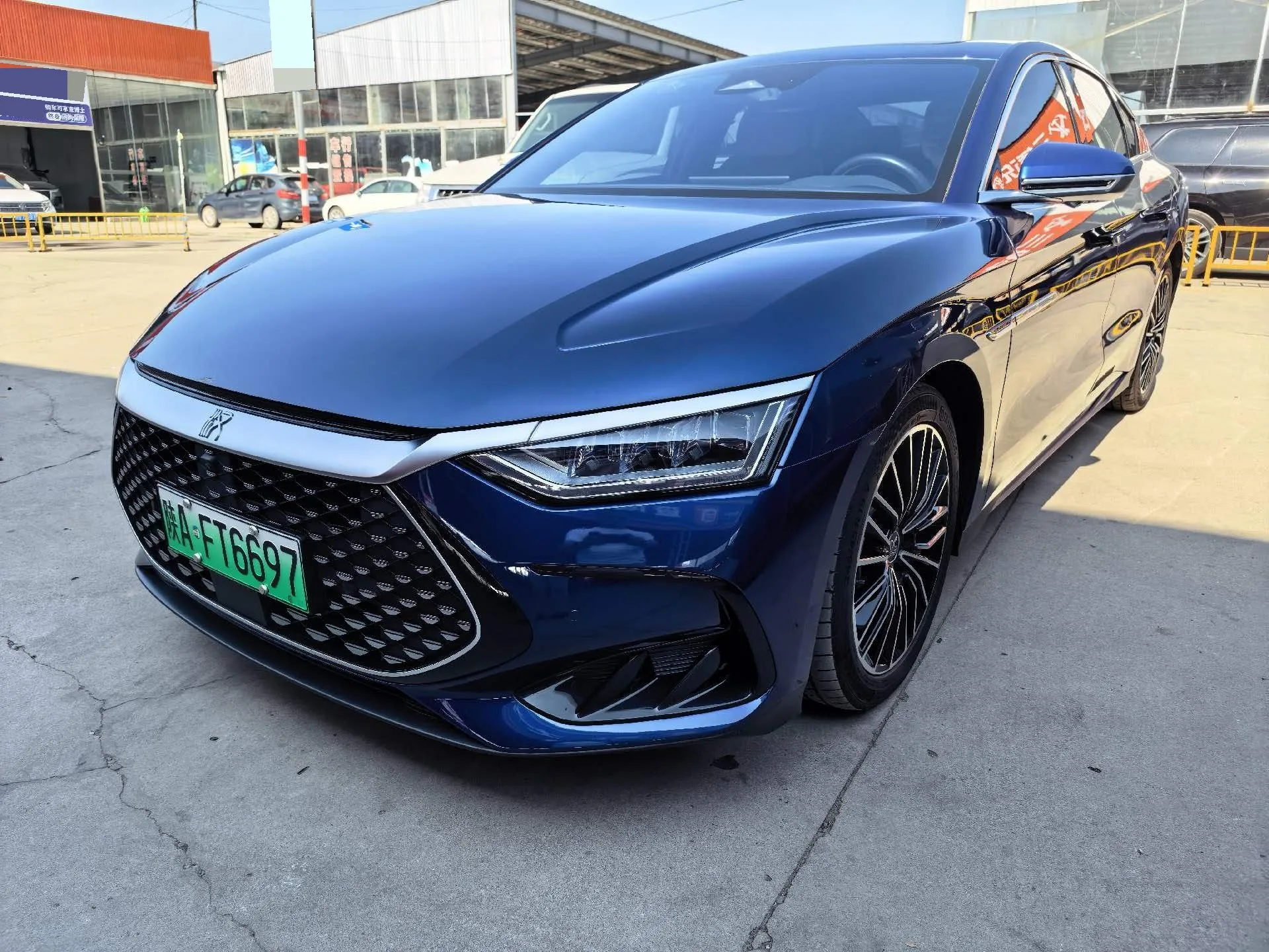 Han 2022 DM-i 121KM Premium Edition