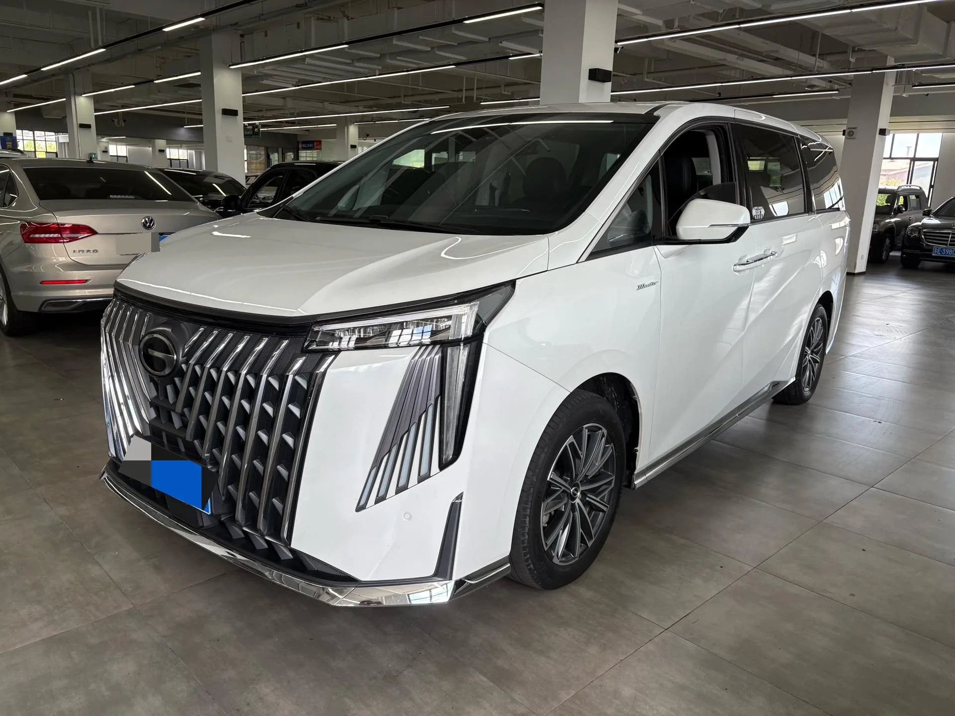 Trumpchi 2024 M8 2.0T 400T Master Series Premium Edition Automatic