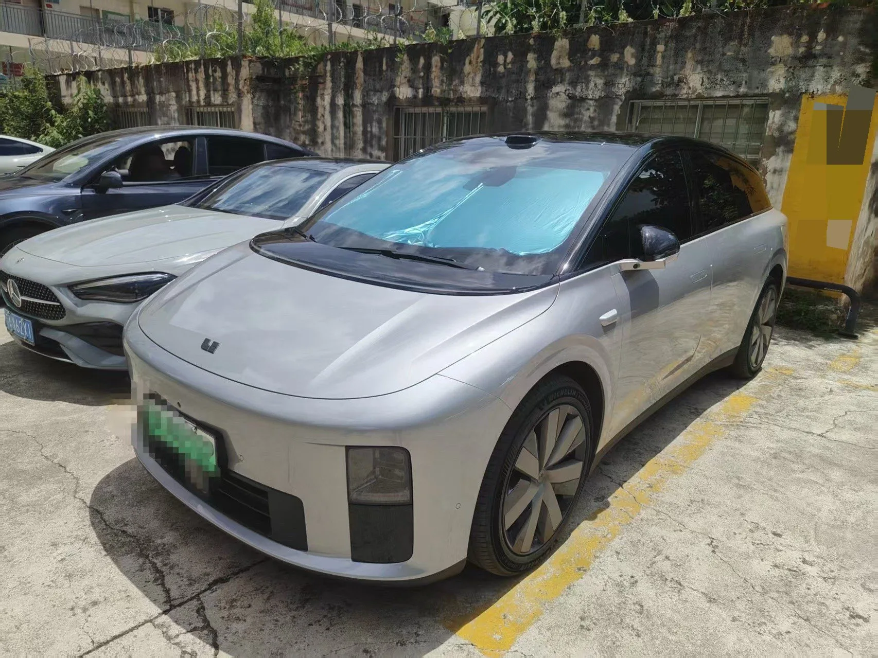 Li Auto i6 2025 AWD Basic Model