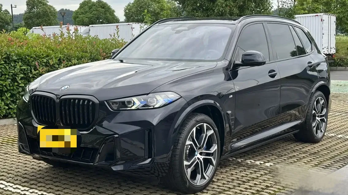 BMW 2026 X5 xDrive40Li 48V 3.0T M Sport Night Edition, Automatic Transmission
