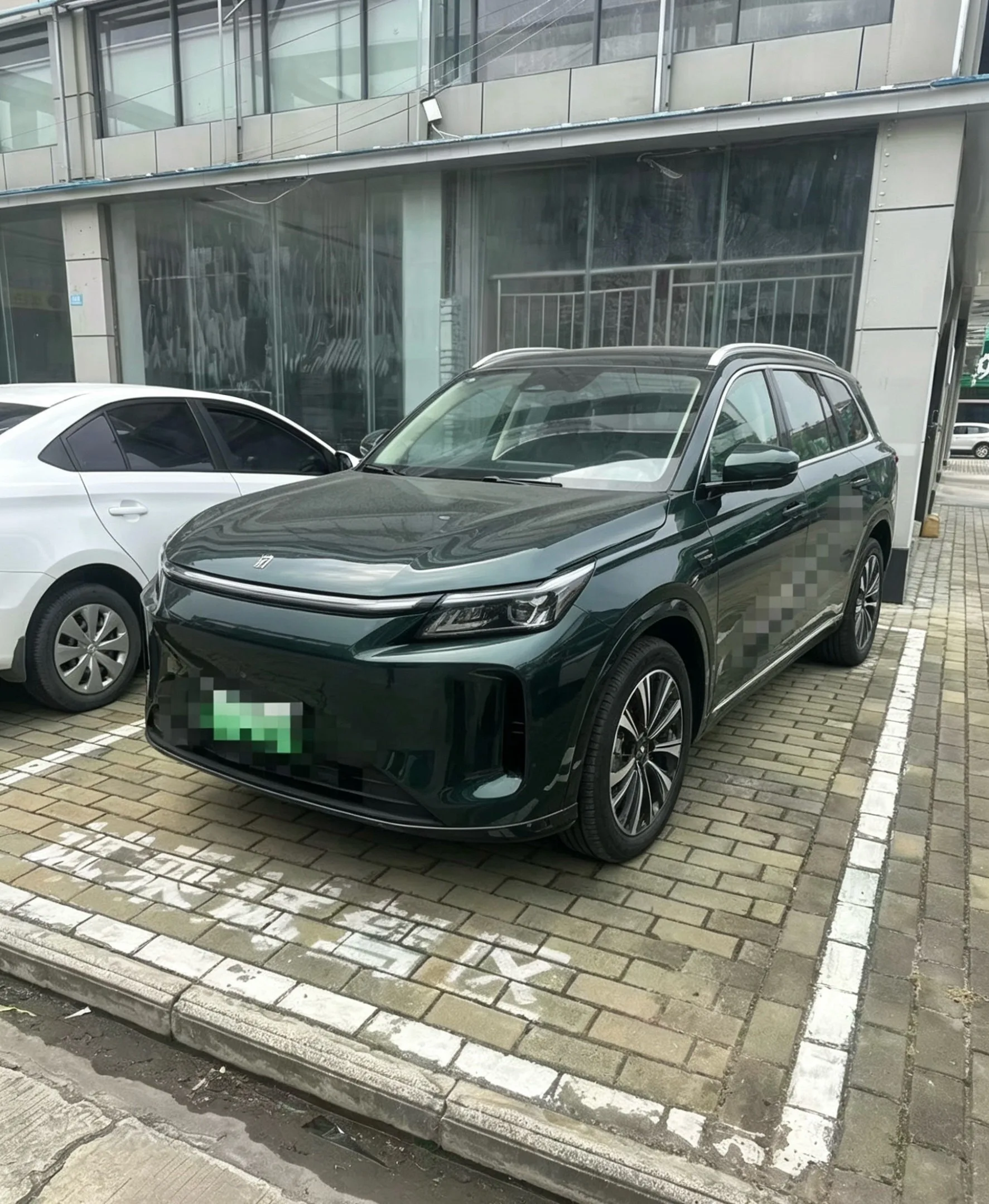 LanDian E5 PLUS 2026 Model Year, 165 km Long Range Early Access Edition Ultra, 7-Seater