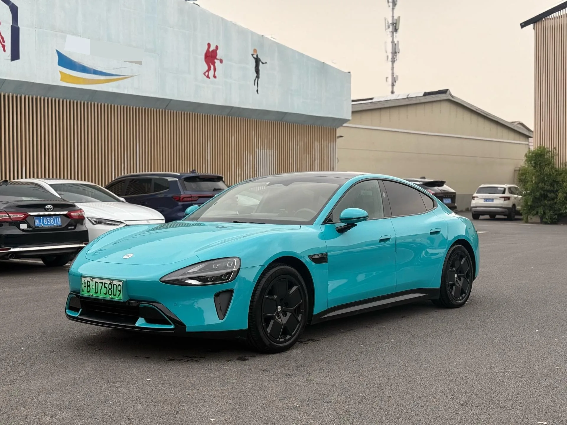 Xiaomi SU7 2024 700km Rear-Wheel Drive Standard Founder Edition