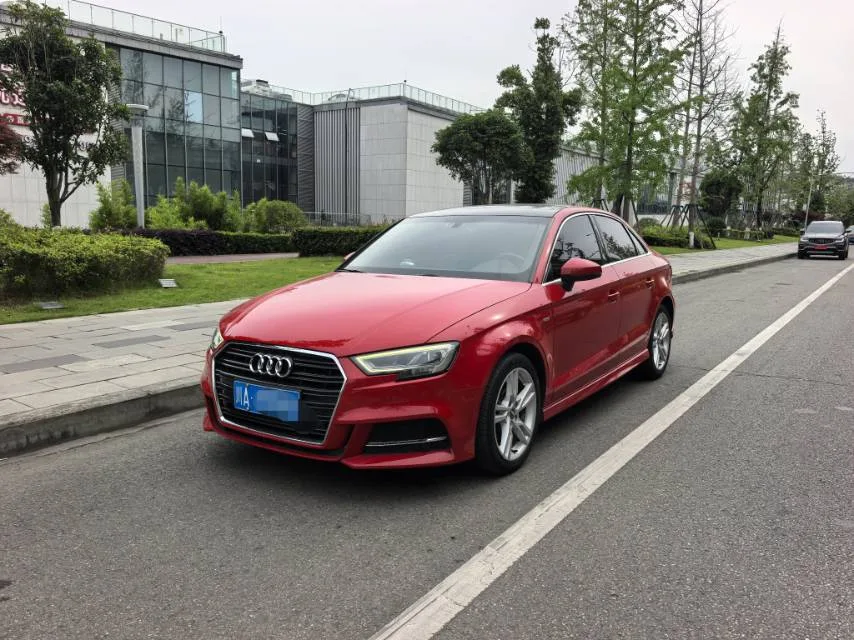 Audi A3 2019 Limousine 35 TFSI Progressive (China V Emission Standard)