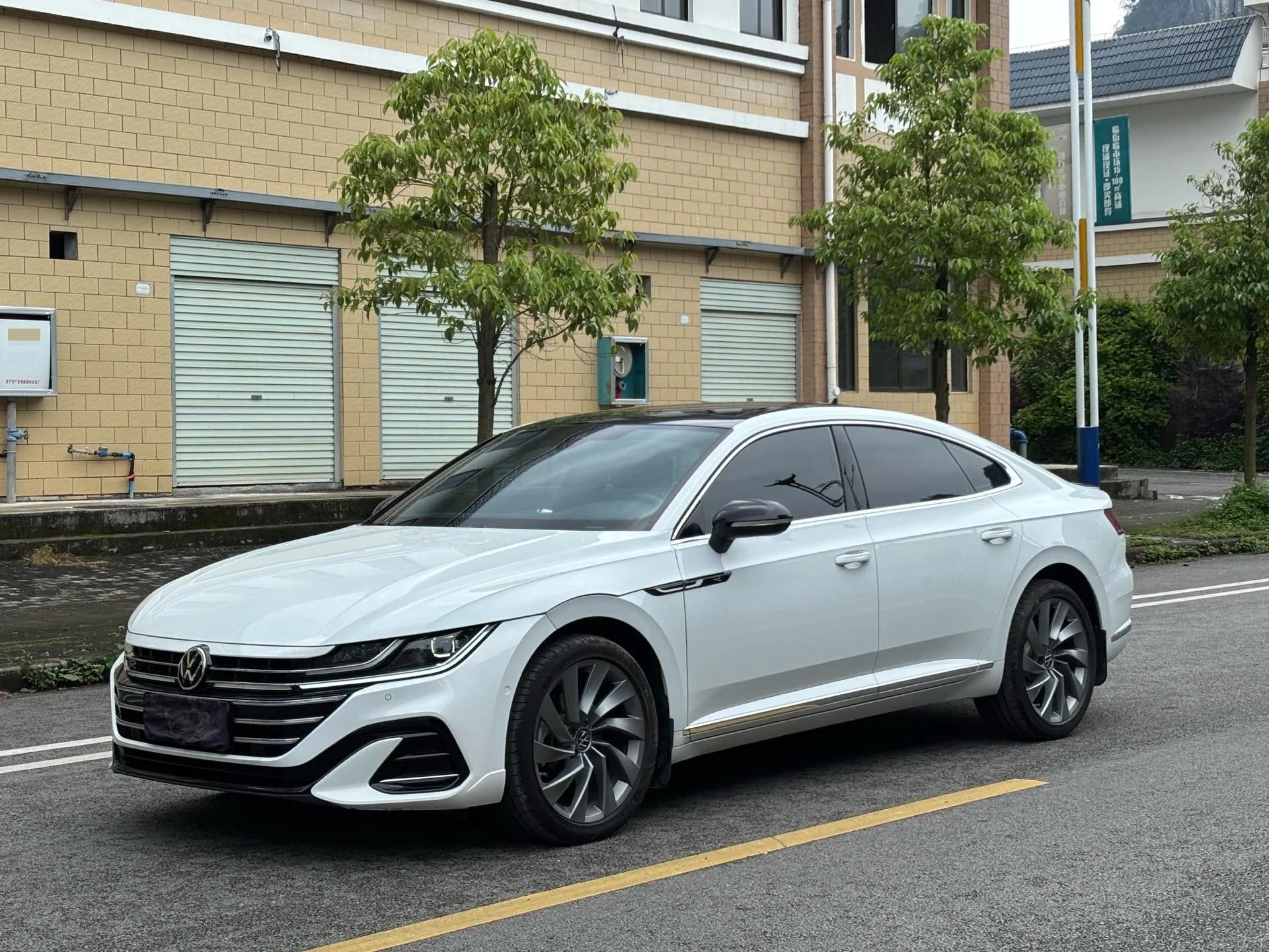 FAW-Volkswagen CC 2023 380TSI Striking Edition