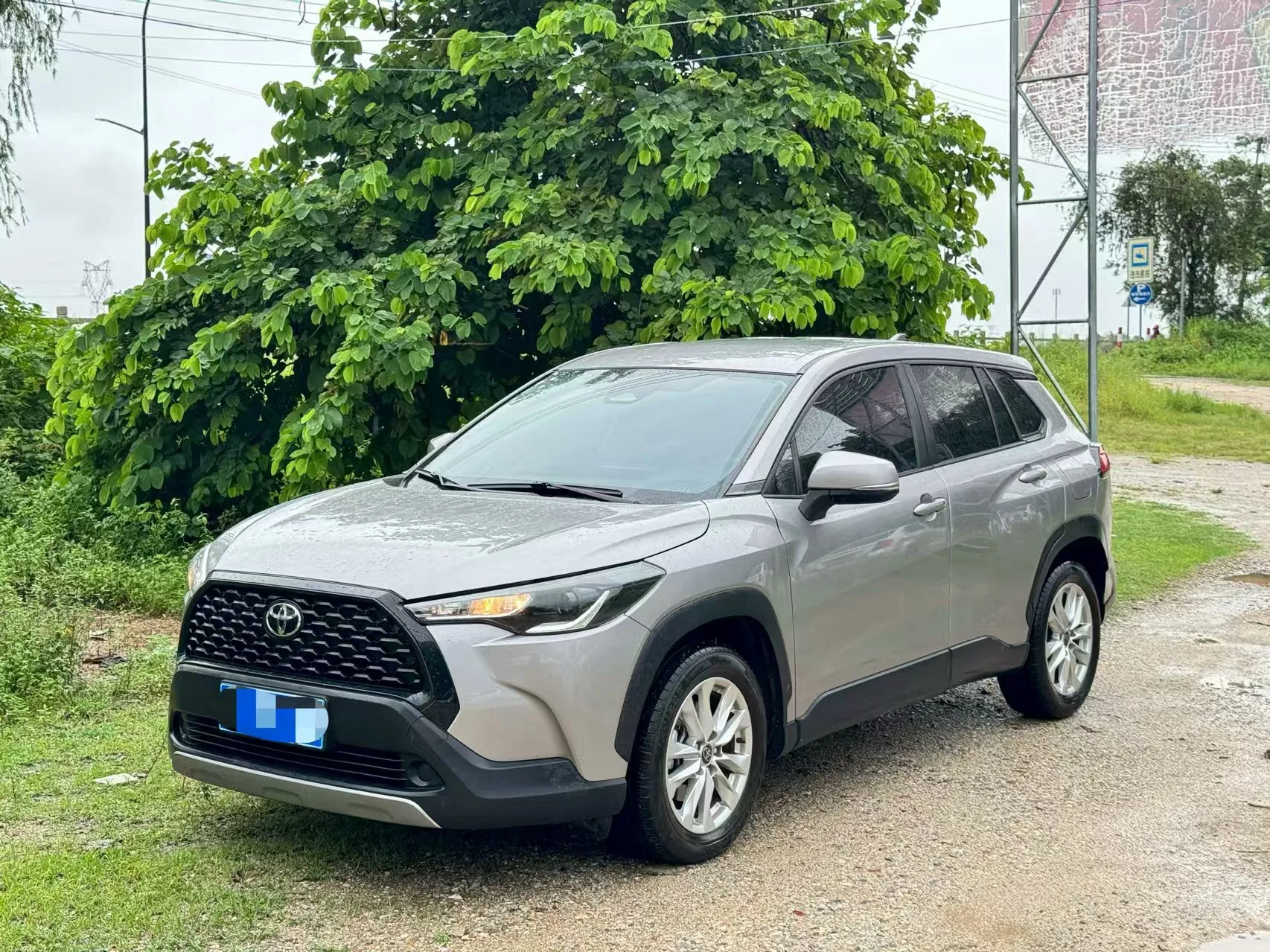 2023 Toyota Corolla R-Line 2.0 CVT Pioneer Edition Automatic