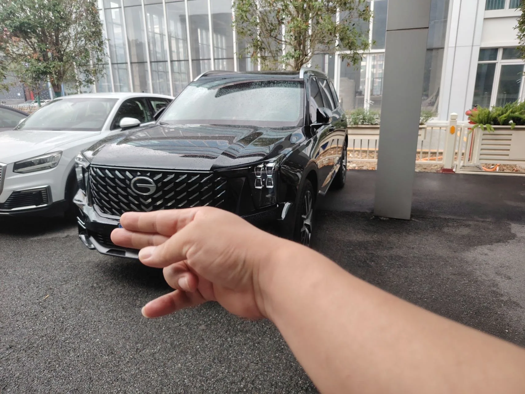 Trumpchi 2025 GS8 2.0TGDI Navigator Series 2WD Luxury 5-Seater Automatic