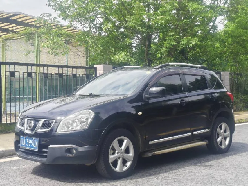 Nissan Qashqai 2011 2.0XV CVT 2WD