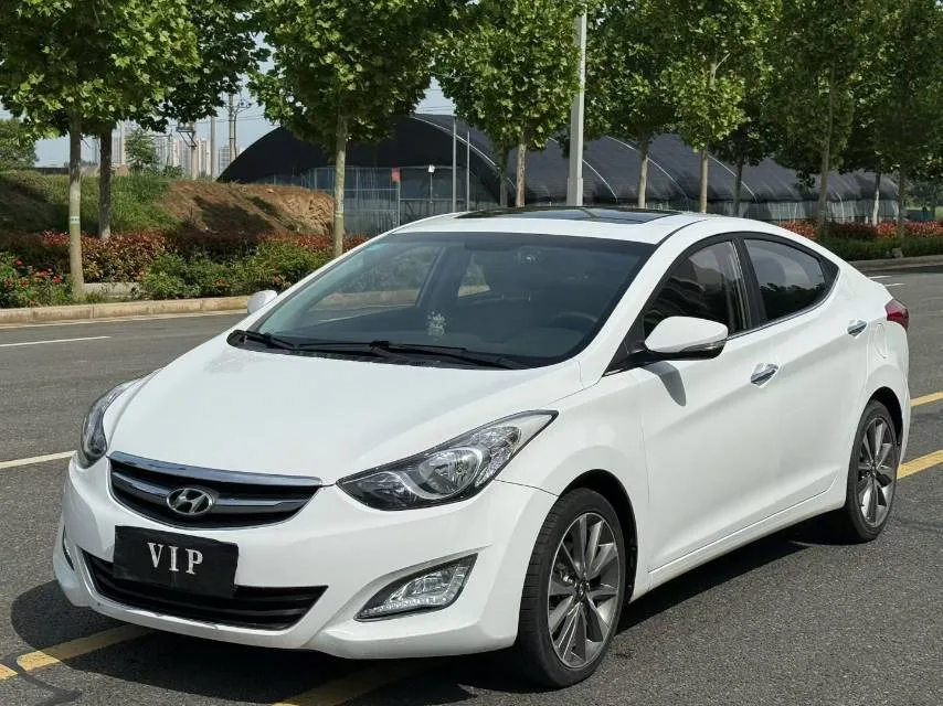 Hyundai Elantra 2016 1.6L Automatic Premium Edition