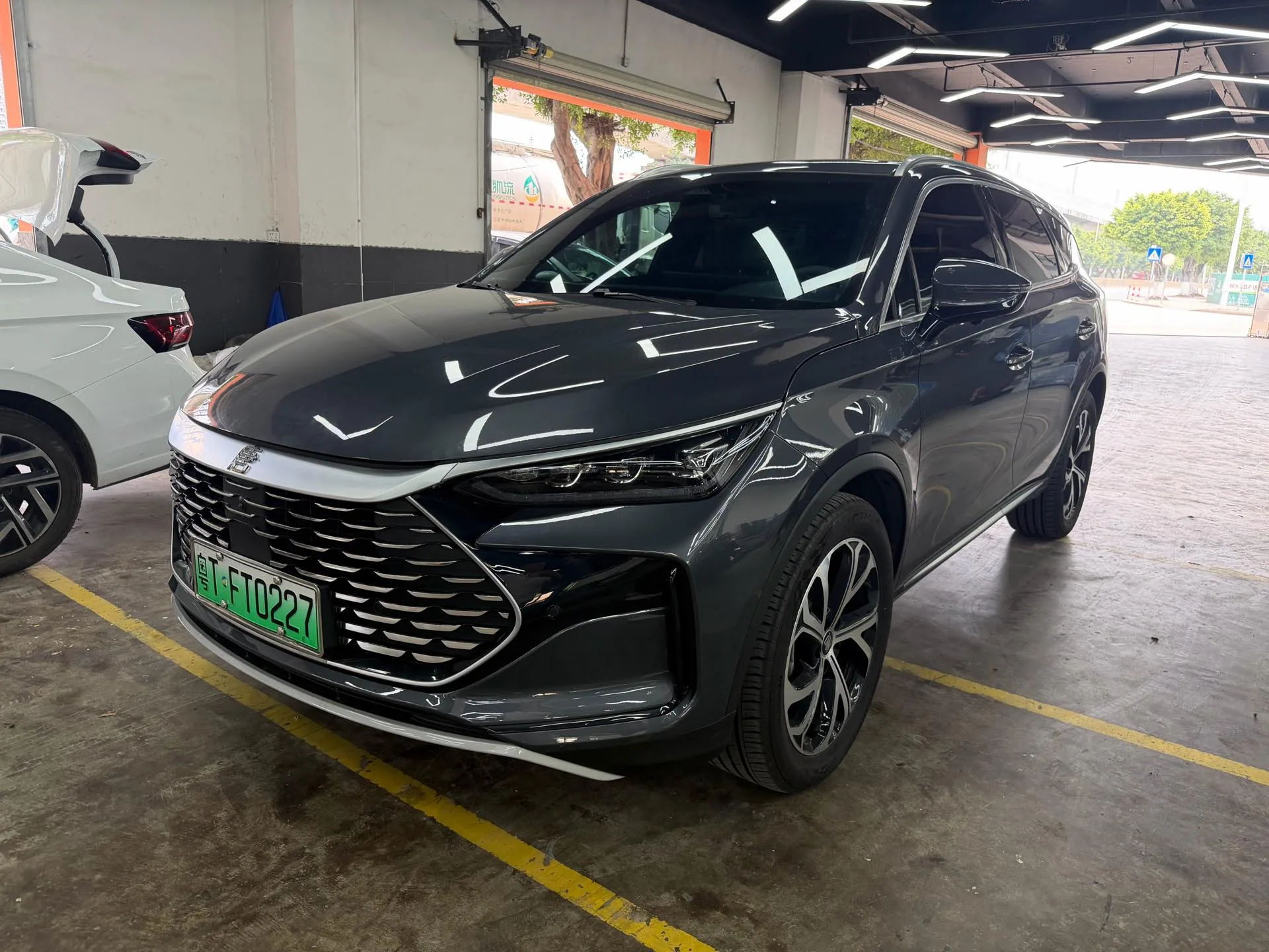 BYD Tang New Energy 2025 Model Year Tang DM-i 1.5T CVT 115KM Premium Edition Automatic Transmission