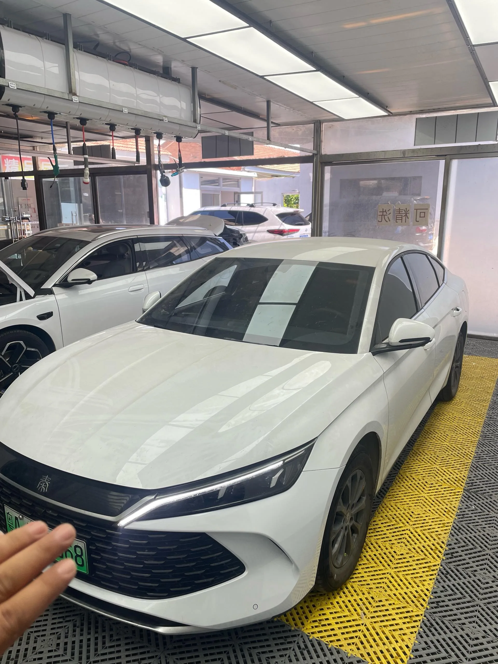 BYD 2026 Qin L DM-i 1.5 CVT 128KM Entry-level Automatic