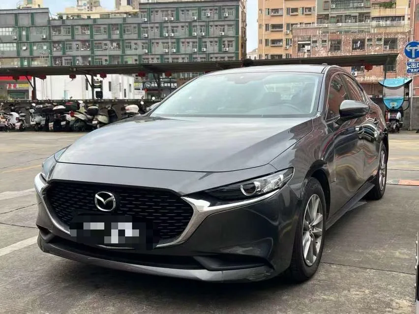 Mazda3 Axela 2023 2.0L Automatic E-Engine Edition
