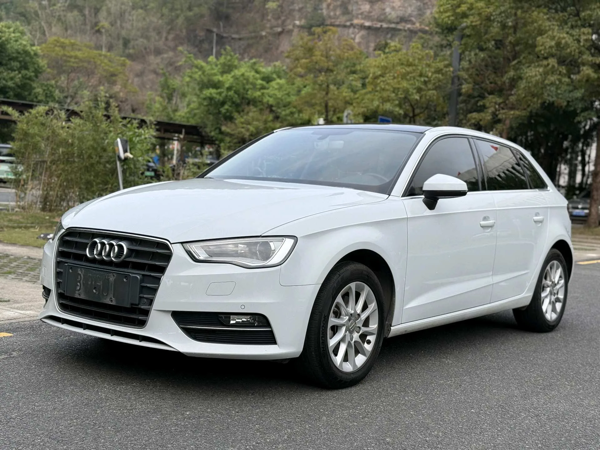 Audi A3 2015 Sportback 35 TFSI Millionth Anniversary Smart Edition