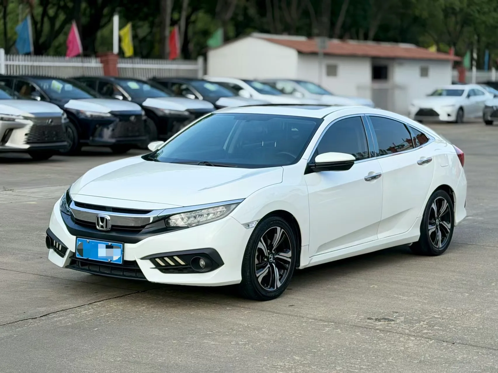 2016 Civic 220TURBO CVT Premium Edition