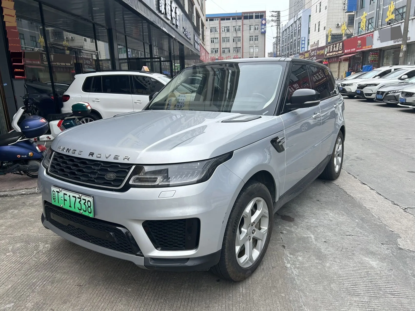 Range Rover Sport Hybrid 2020 P400e SE