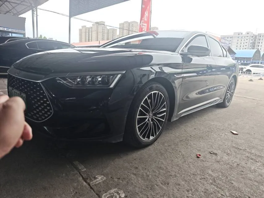 Han 2022 DM-i 121KM Premium Edition