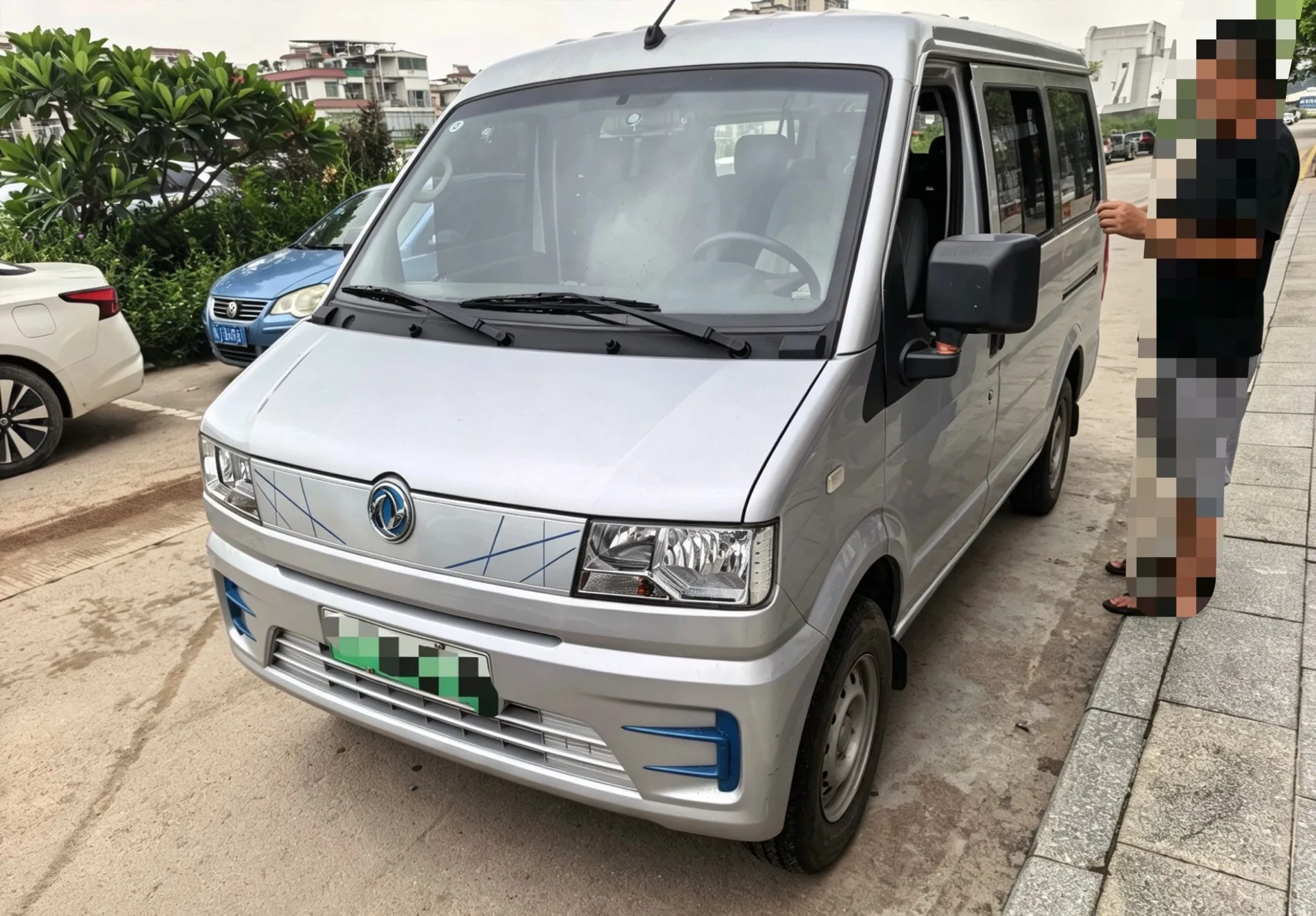 2023 Dongfeng Xiaokang EC36II, CATL 41.86 kWh
