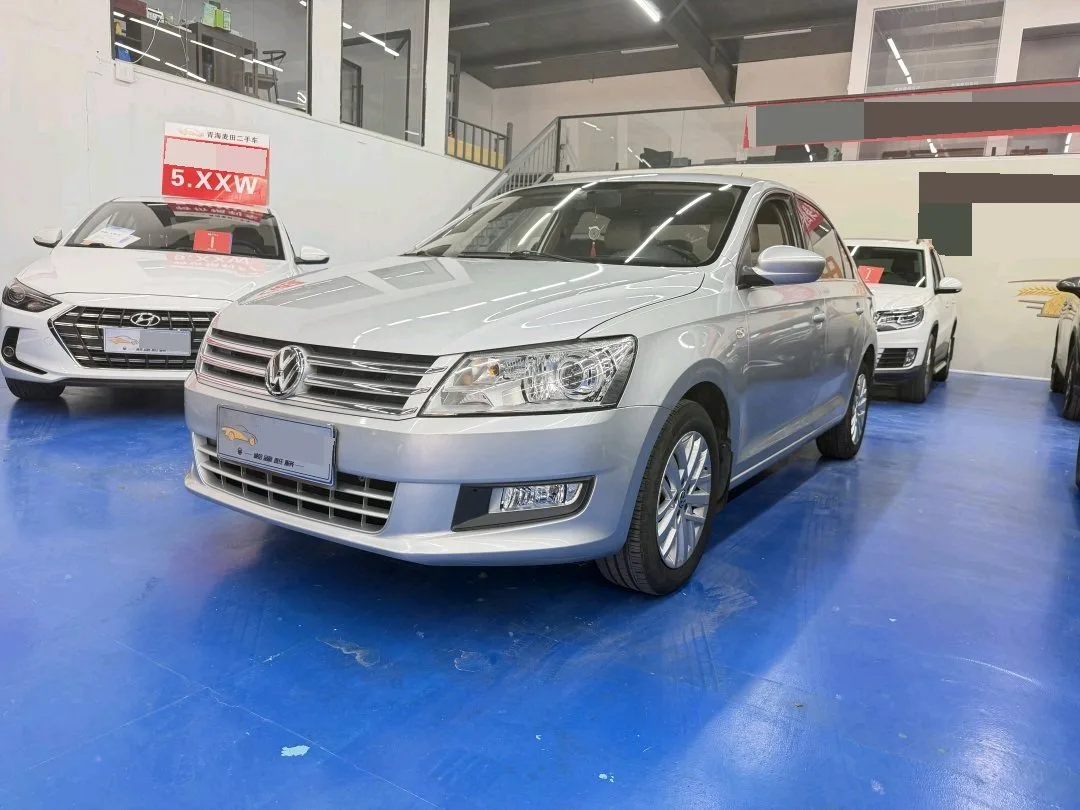 Santana 2013 1.6L Automatic Deluxe Edition