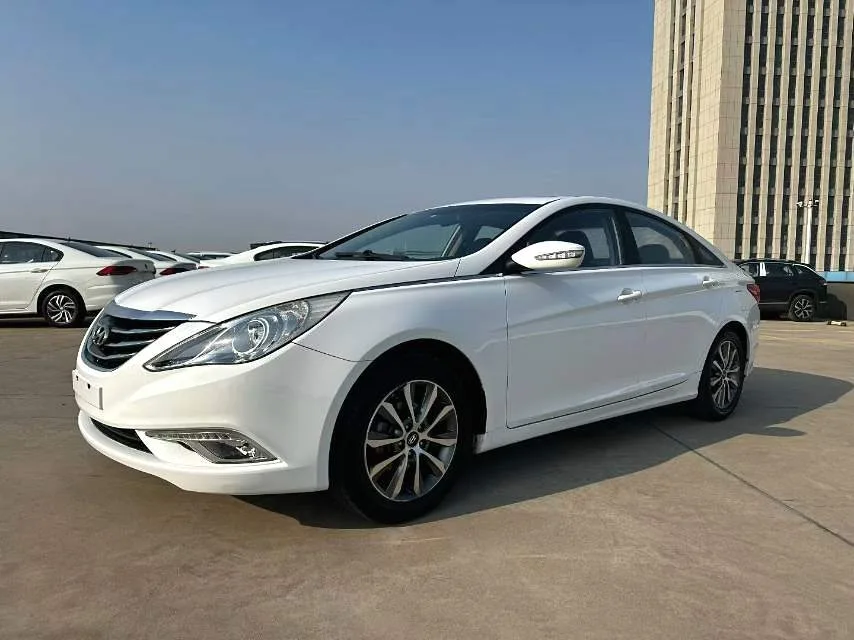 2011 Sonata 2.0L Automatic Leading Edition