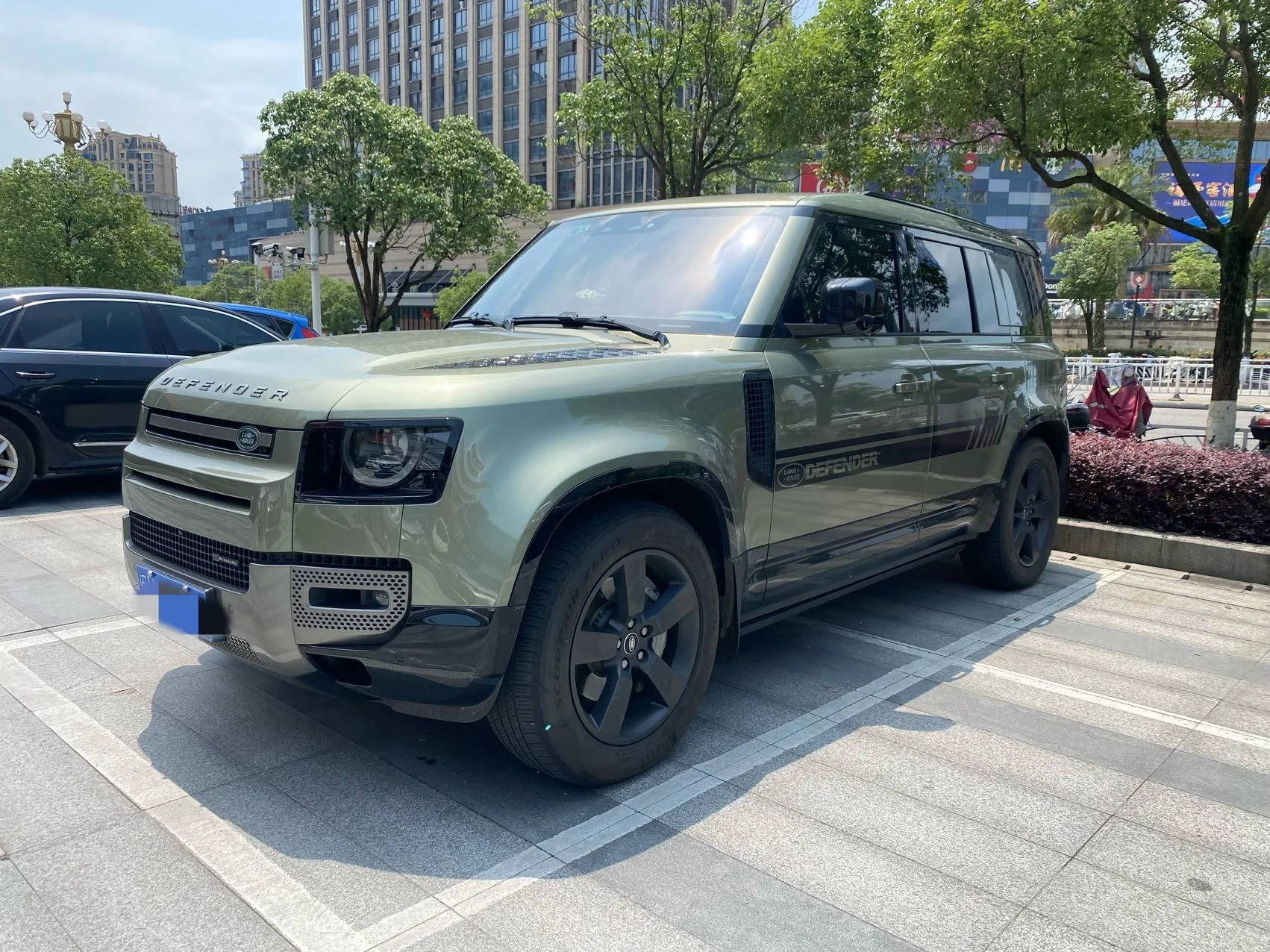2022 Land Rover Defender 110 P400 X-DYNAMIC HSE