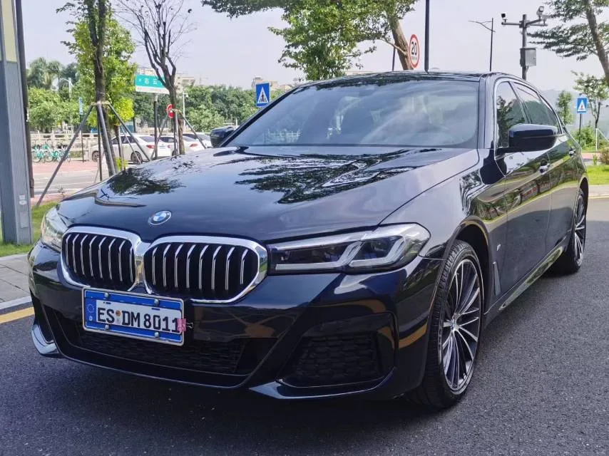 2022 BMW 5 Series Facelift 530Li Leading Edition with M Sport Package