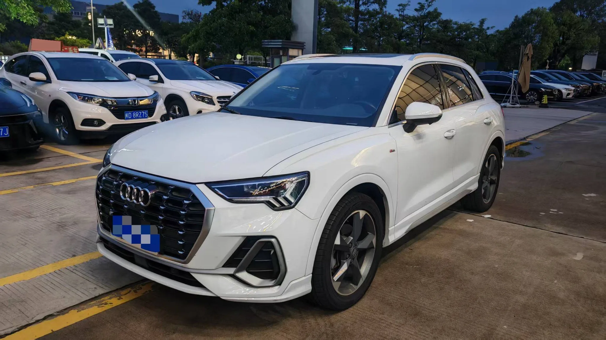Audi Q3 2020 35 TFSI Fashion Dynamic Edition