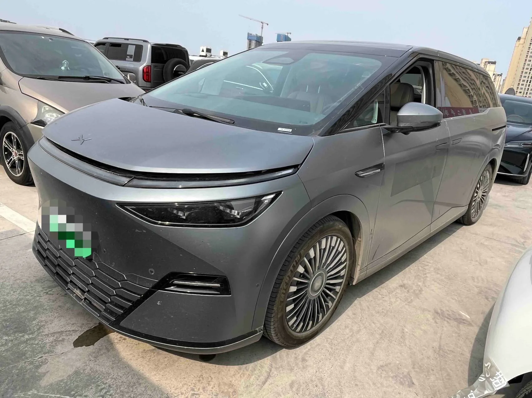XPeng 2025 X9 740km Long Range Max Automatic