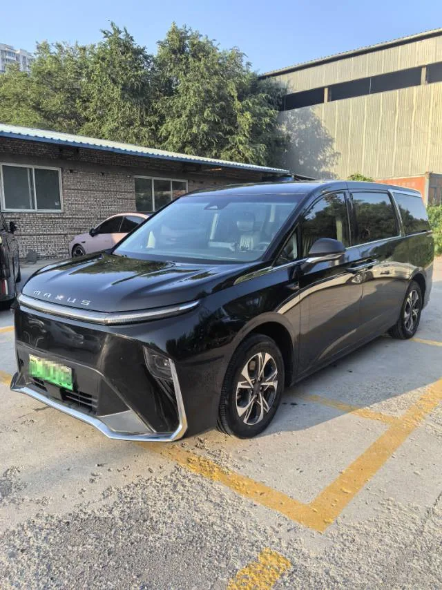 SAIC MAXUS MIFA 9 2022 Oasis 7-Seater Edition