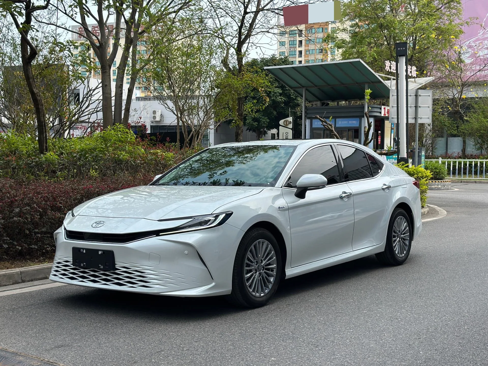 2026 Toyota Camry Hybrid 2.0HGVP CVT Luxury Edition Automatic