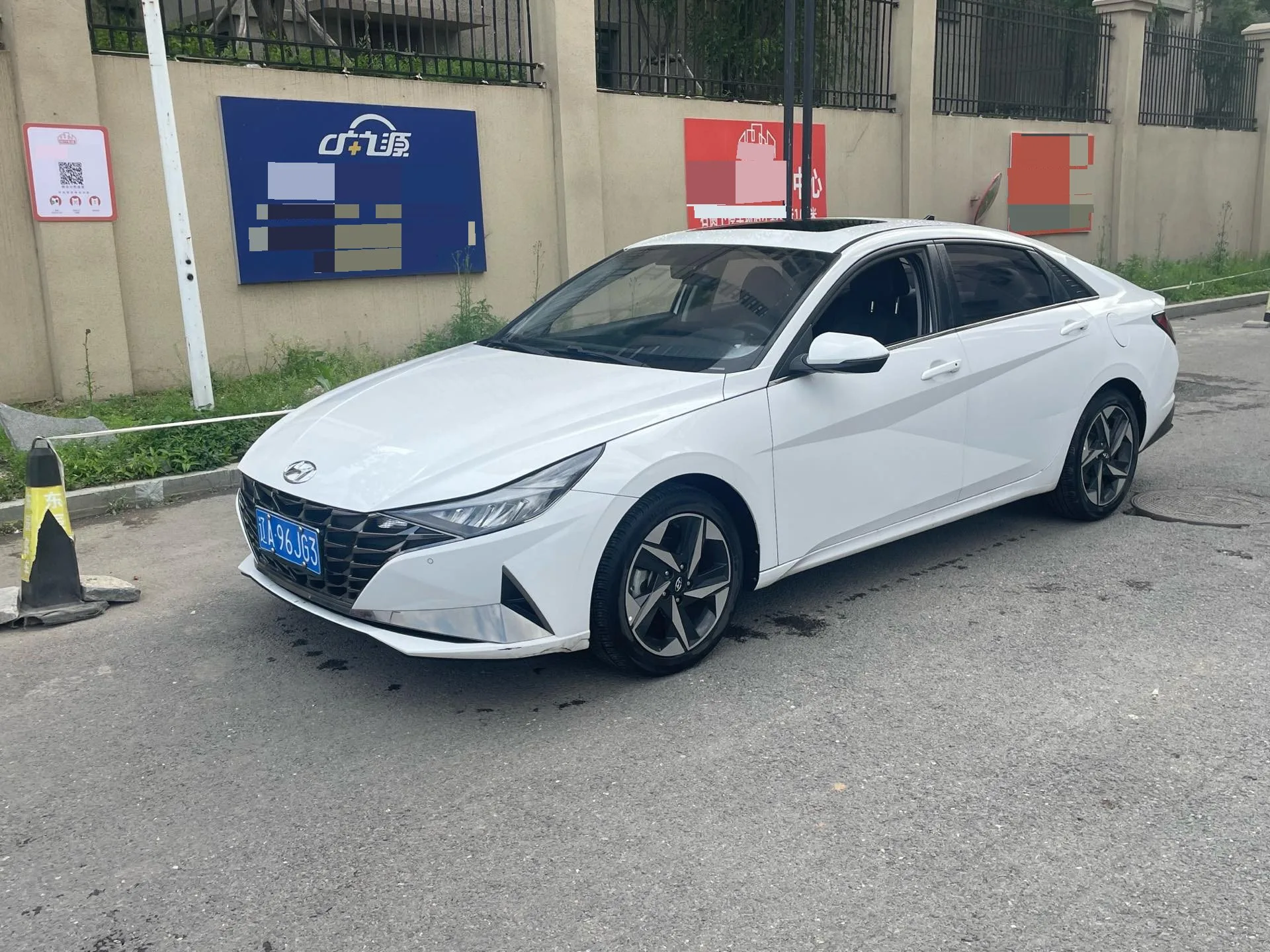 Hyundai Elantra 2022 1.5L CVT GLX Elite Edition