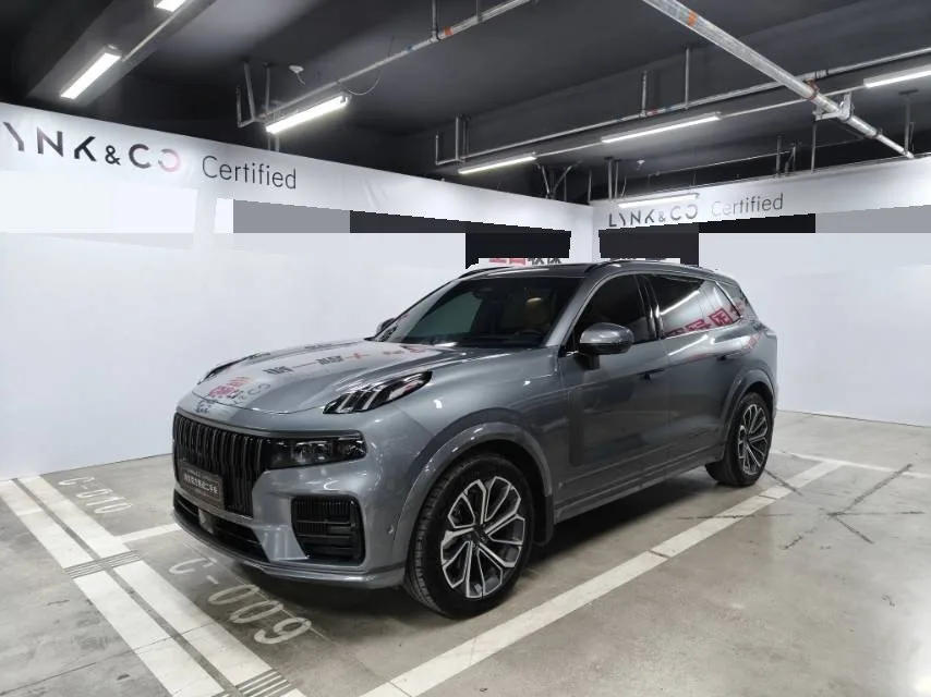 Lynk & Co 2021 Lynk & Co 09 MHEV 2.0T Halo 6-Seater Automatic