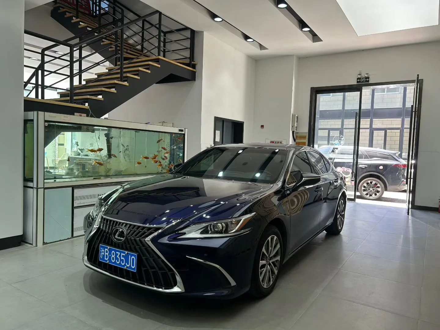 Lexus ES 2022 200 Premium Edition