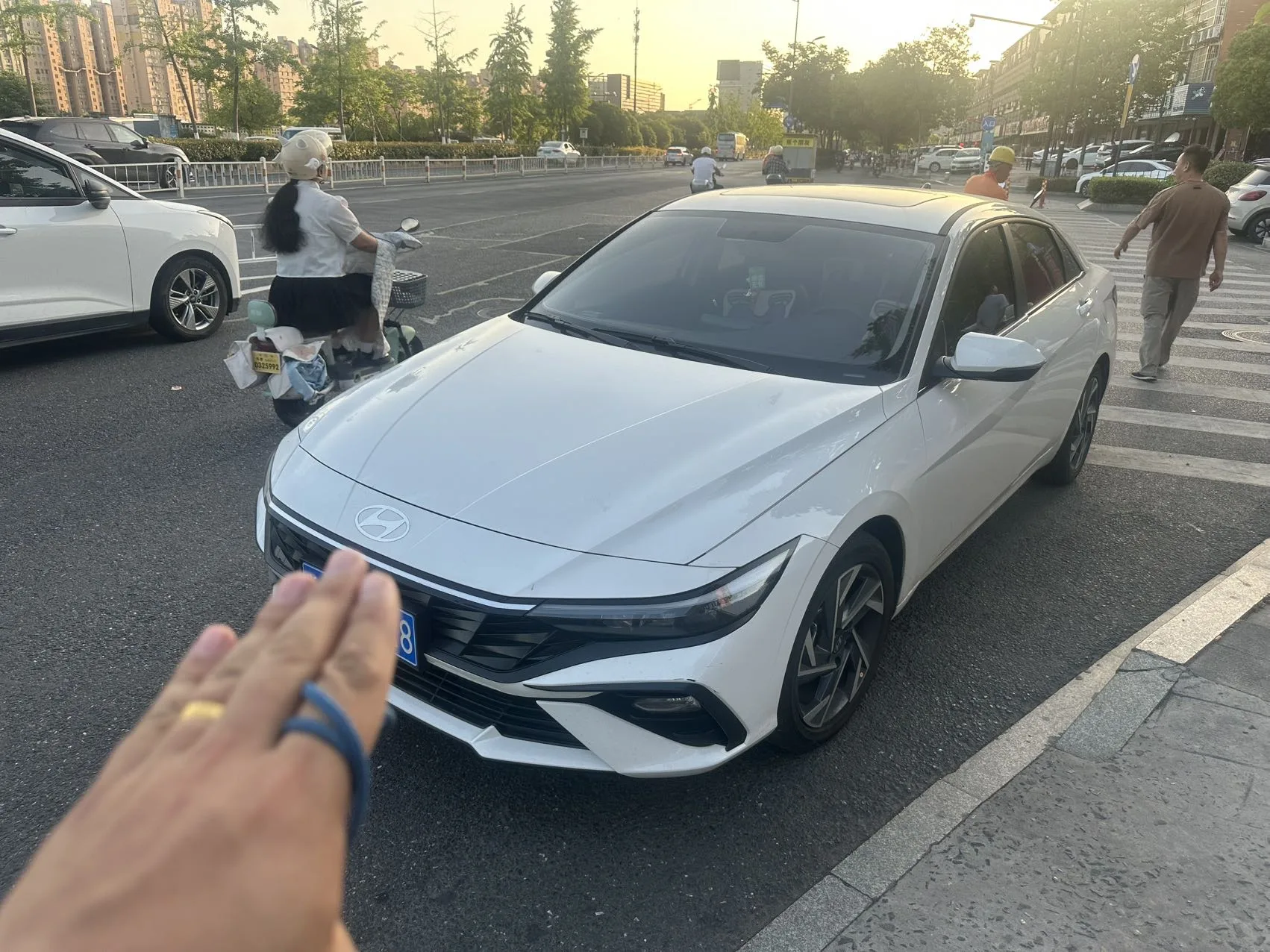 Hyundai Elantra 2023 1.5L CVT GLX Elite Edition